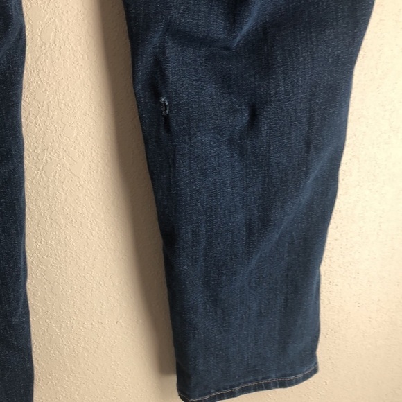 J BRAND Size 29 Medium Washed Denim Starless Low Rise Skinny Ankle Jeans - Picture 3 of 11